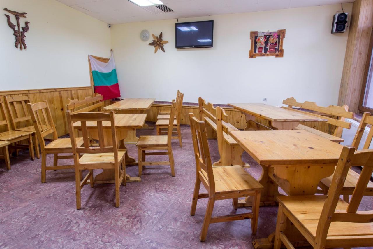 Детелина Ivanovo Esterno foto